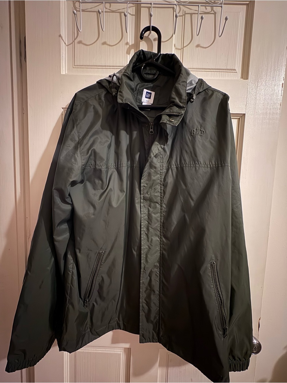 GAP Men's Hooded Olive Green Raincoat